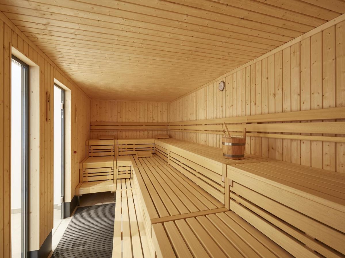 Reetland Am Meer - Premium Reetdachvilla Mit 3 Schlafzimmern, Sauna Und Kamin F27 Dranske Exterior photo